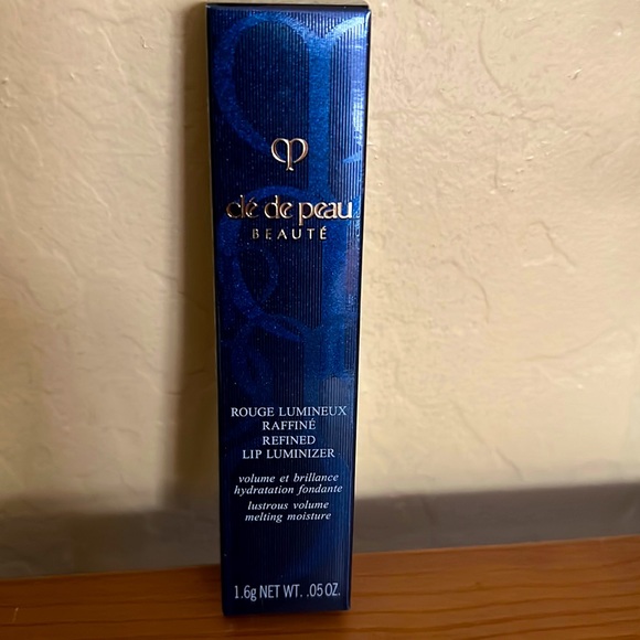 cle de peau beaute refined lip luminizer